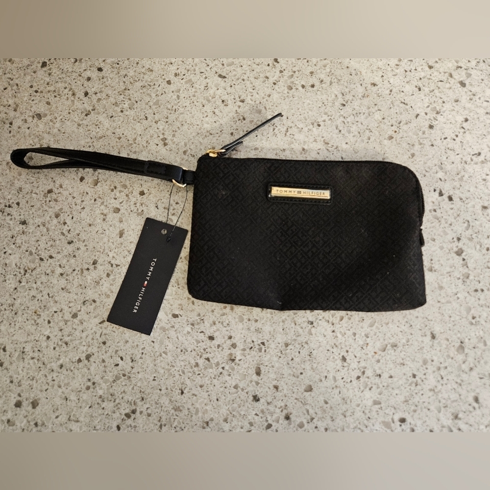Tommy Hilfiger Black Wristlet NWT